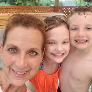 Meet your Posher, Debbie